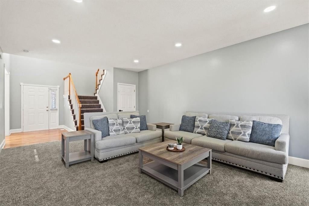 18160 W 159th Terrace — photo 7