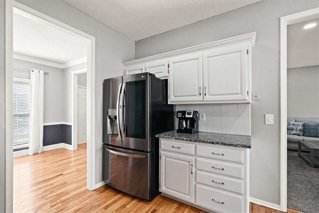 18160 W 159th Terrace — photo 14
