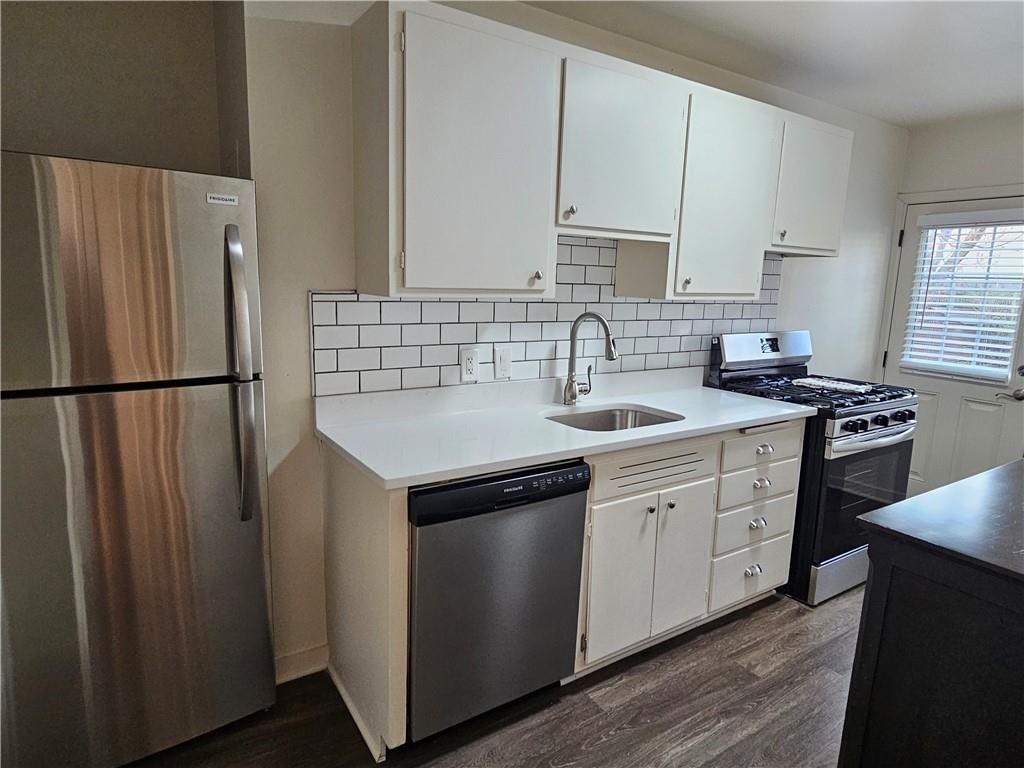 1207 W 45th Street — photo 9