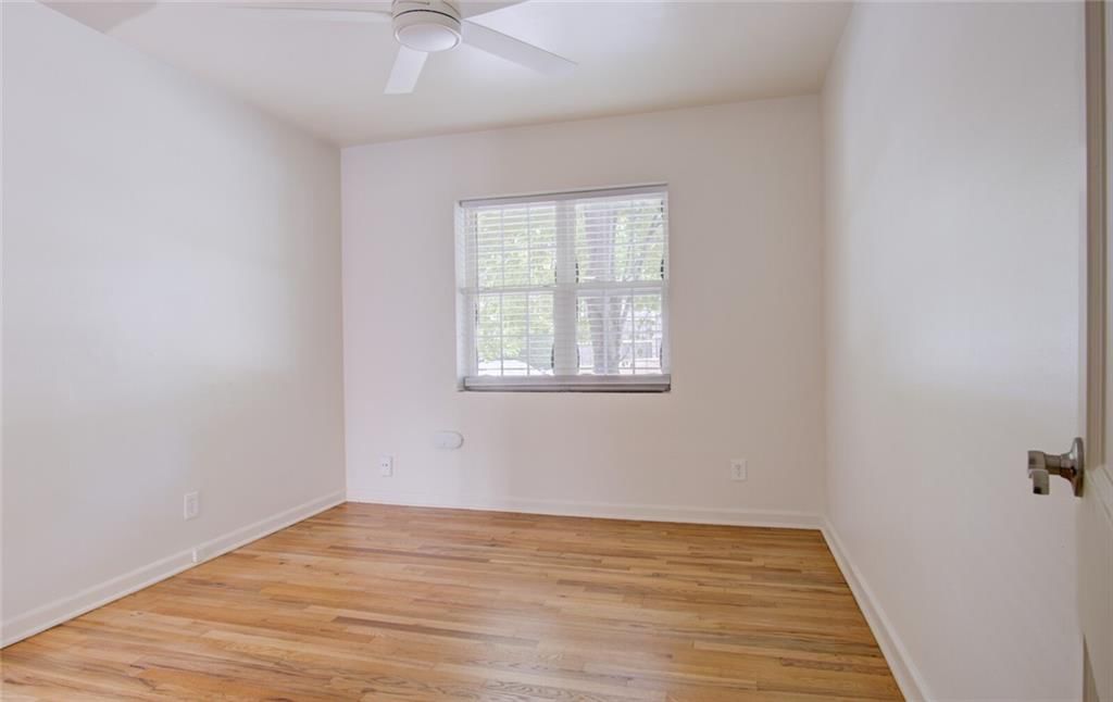 1207 W 45th Street — photo 17