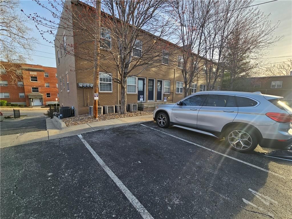 1207 W 45th Street — photo 19