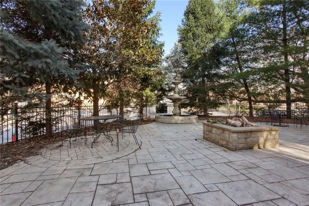 1207 W 45th Street — photo 21