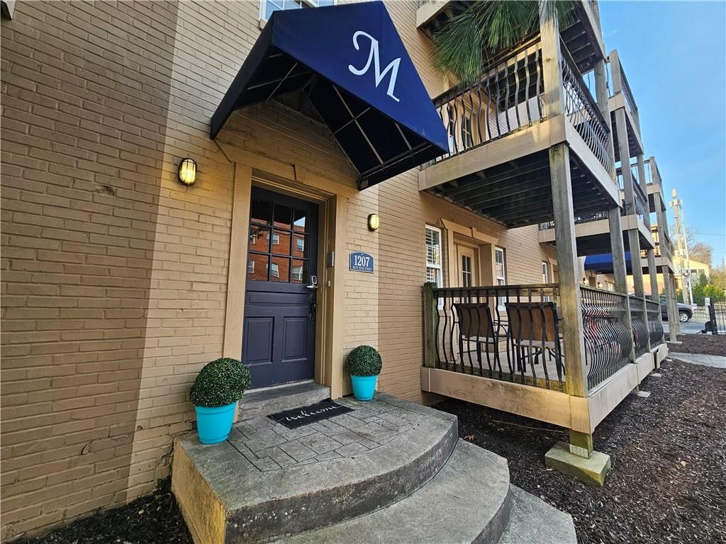 1207 W 45th Street — photo 22
