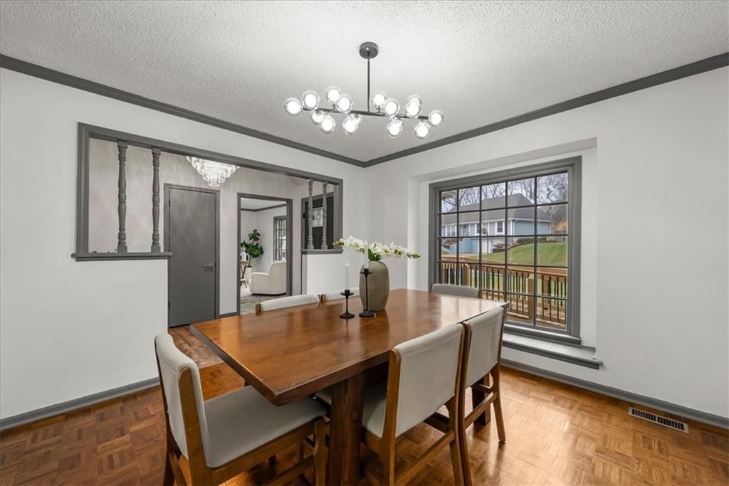 10921 Reeder Street — photo 15