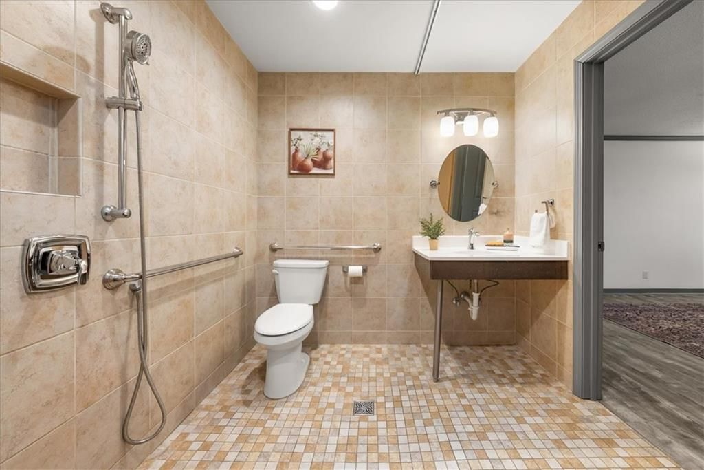 10921 Reeder Street — photo 21