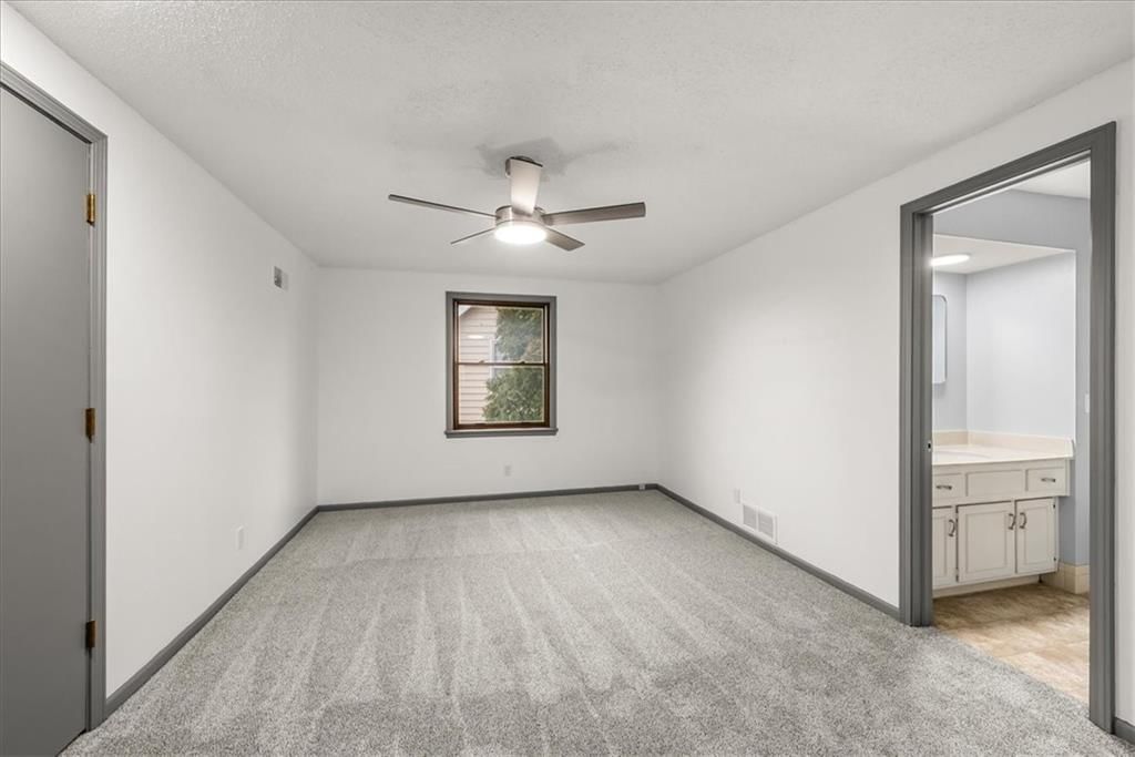 10921 Reeder Street — photo 26