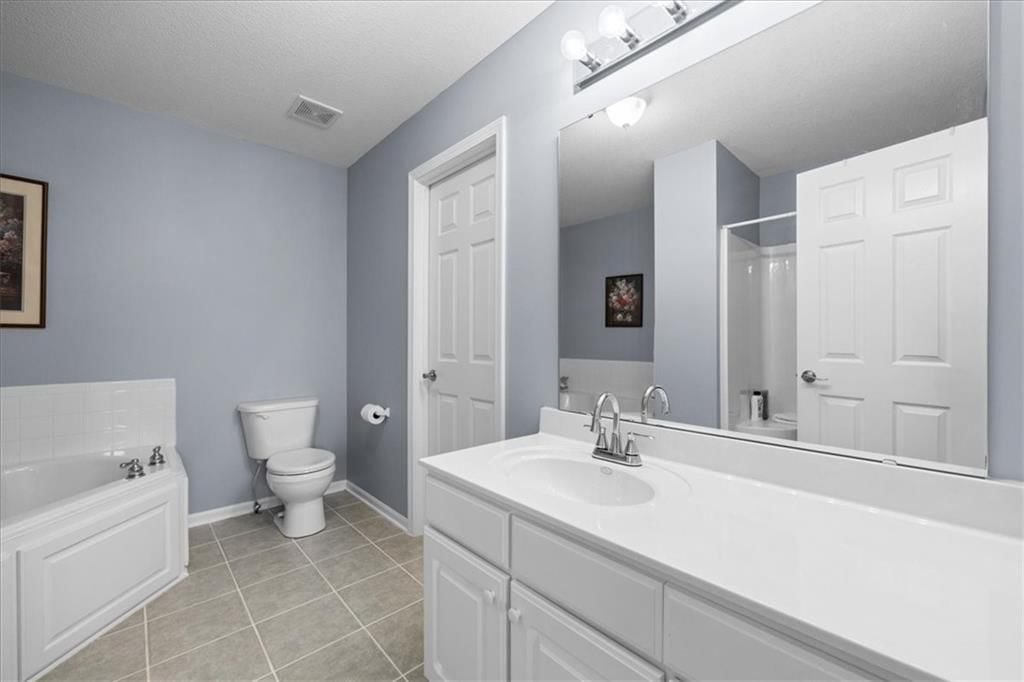 12670 Oakwood Drive — photo 15