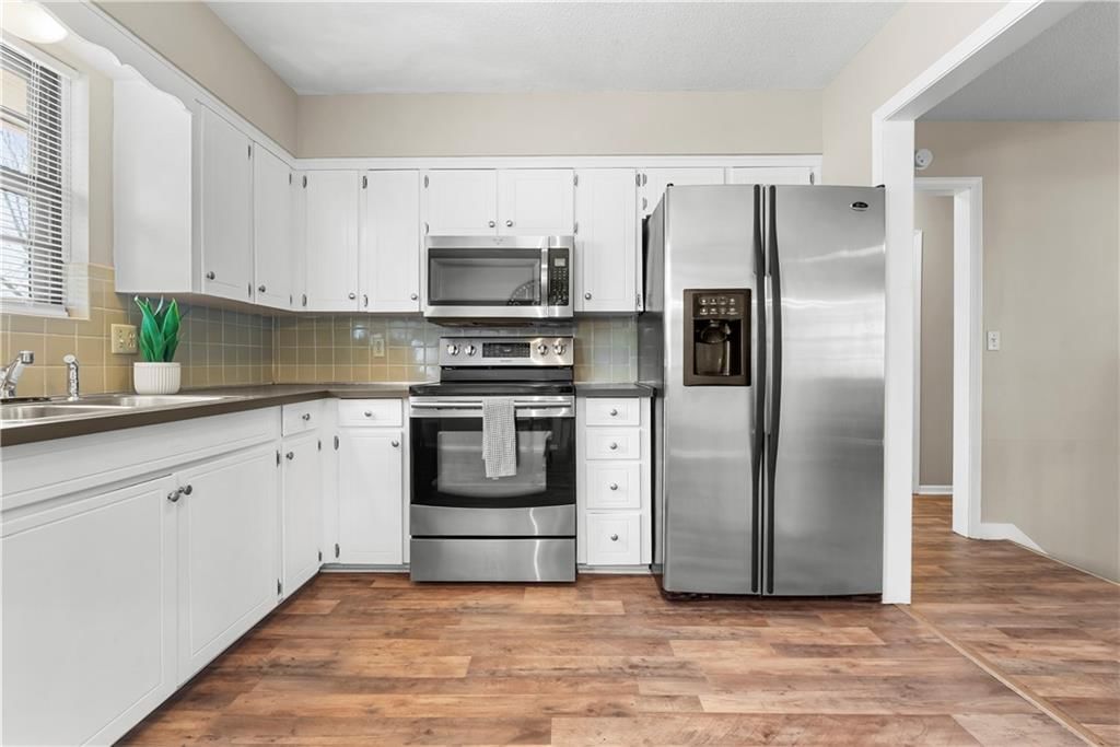 3831 Grant Street — photo 10