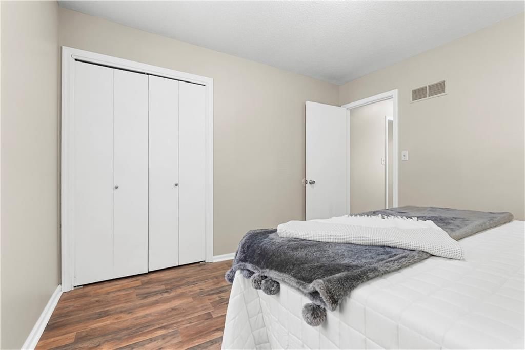 3831 Grant Street — photo 12