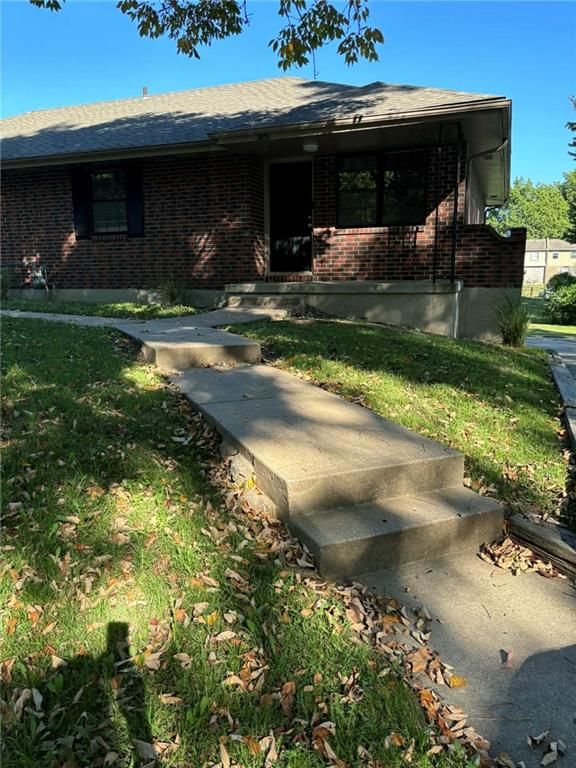 3831 Grant Street — photo 22