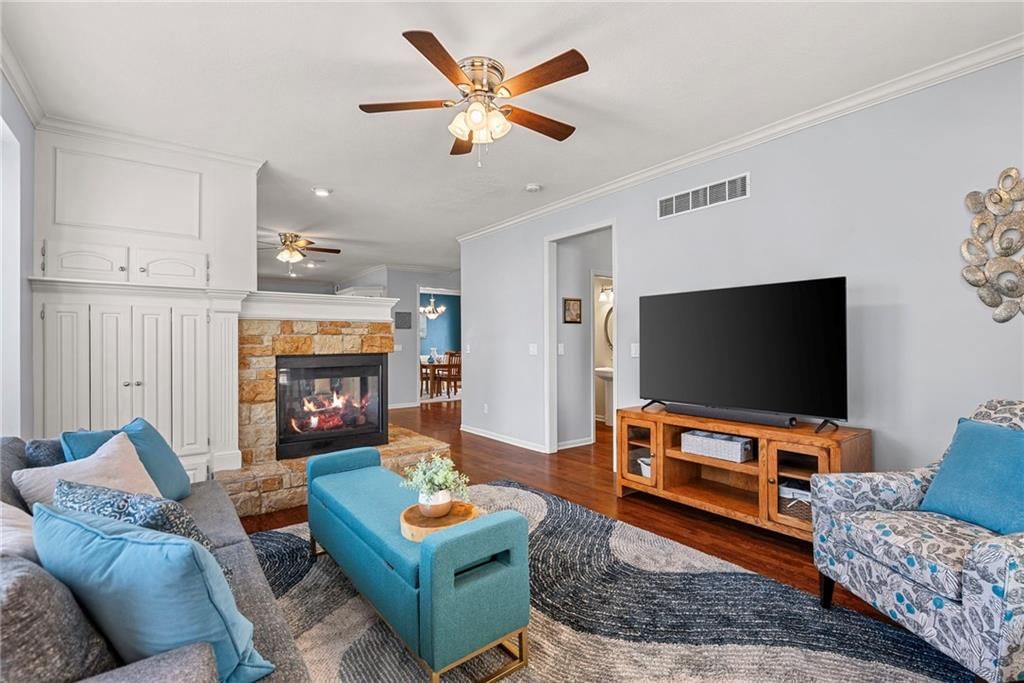 15921 Ash Street — photo 14