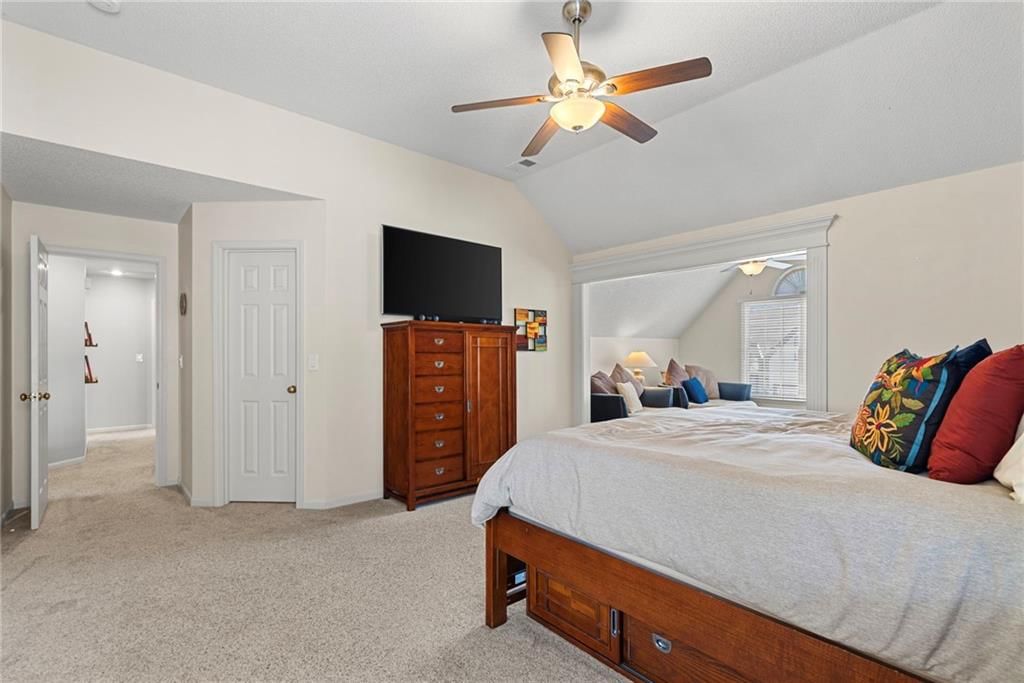 15921 Ash Street — photo 20