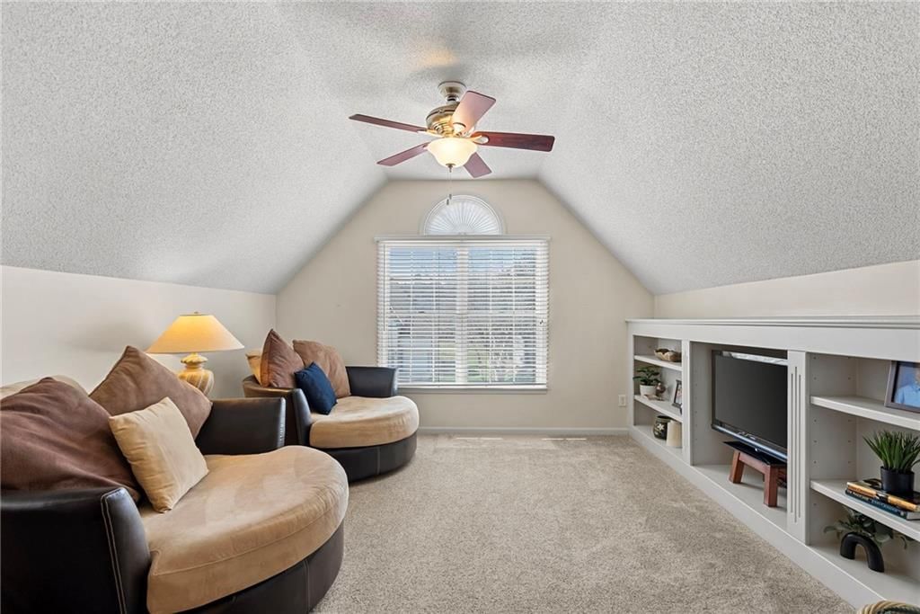 15921 Ash Street — photo 21