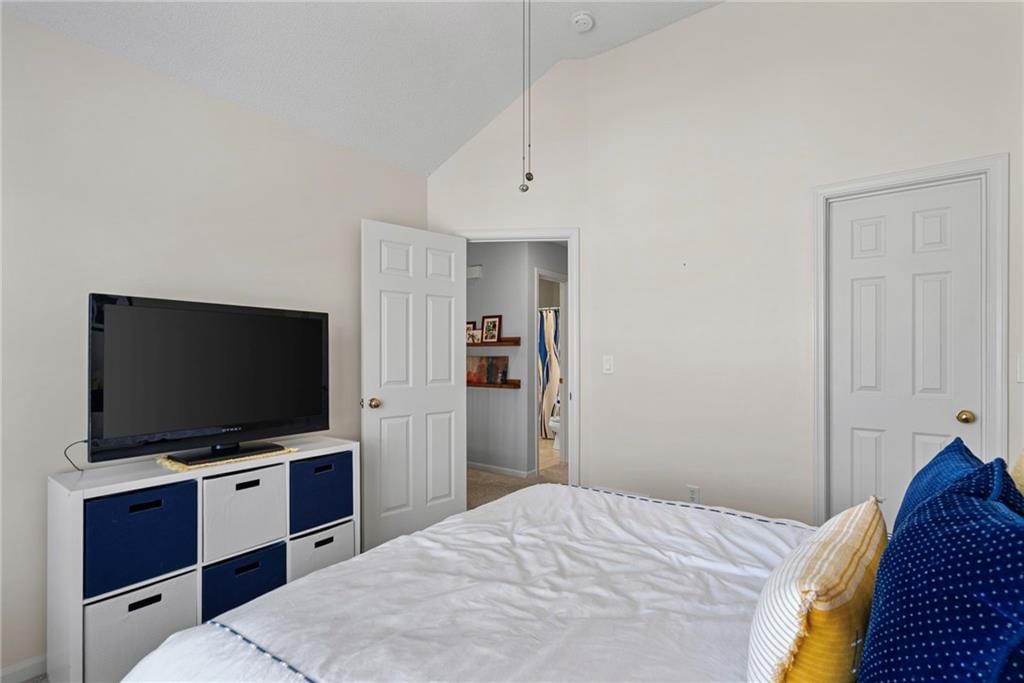 15921 Ash Street — photo 28