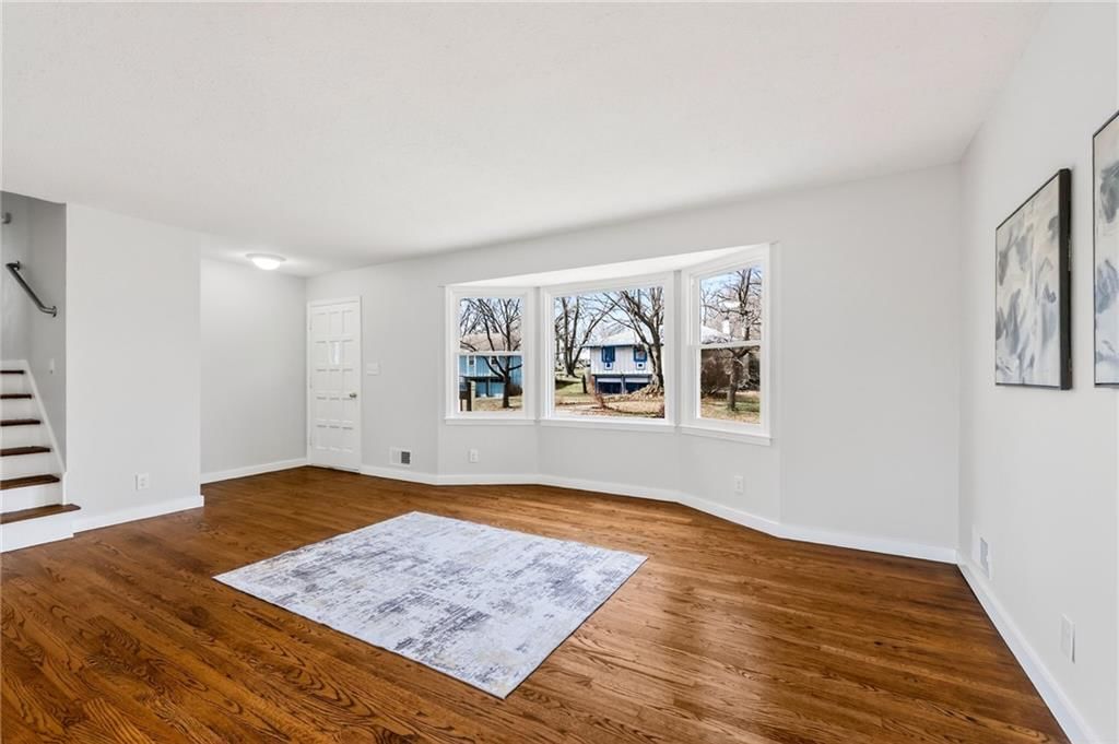 13321 Applewood Drive — photo 5