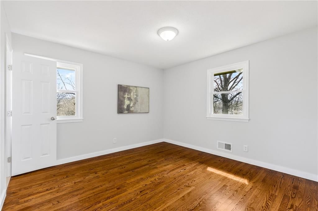 13321 Applewood Drive — photo 10
