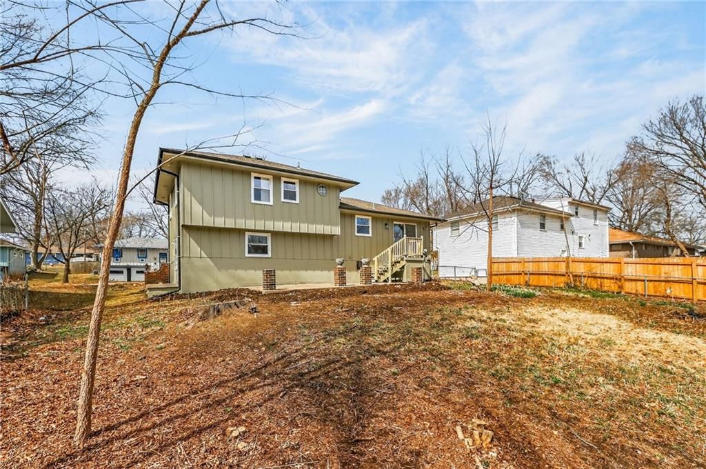 13321 Applewood Drive — photo 23