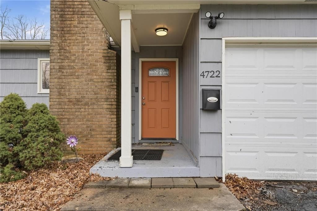 4722 Claremont Avenue — photo 4