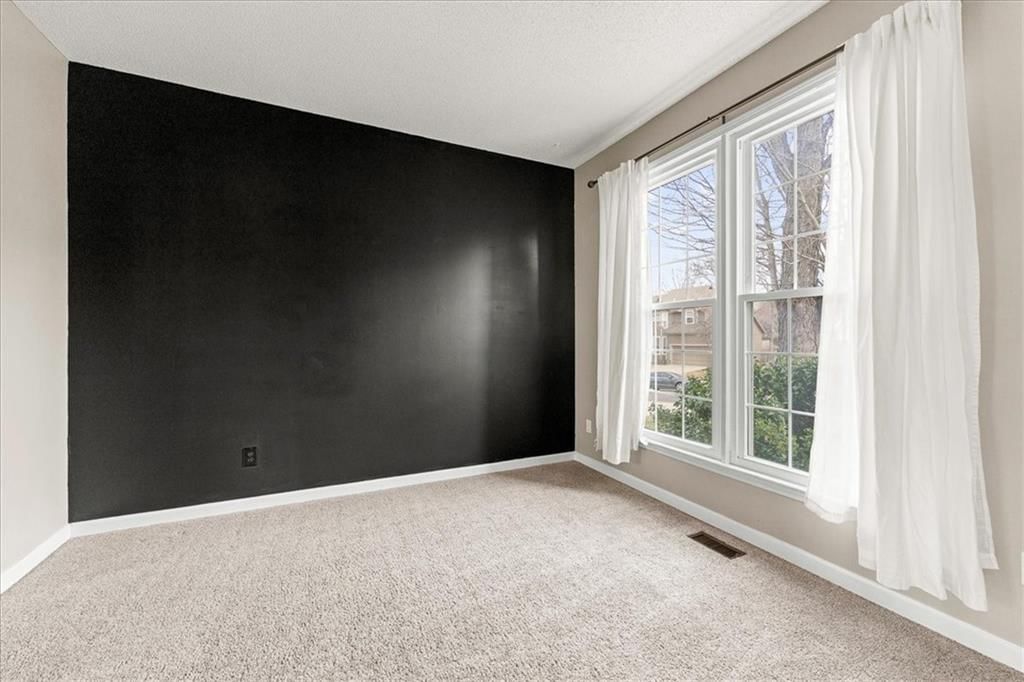 15826 Maple Street — photo 13