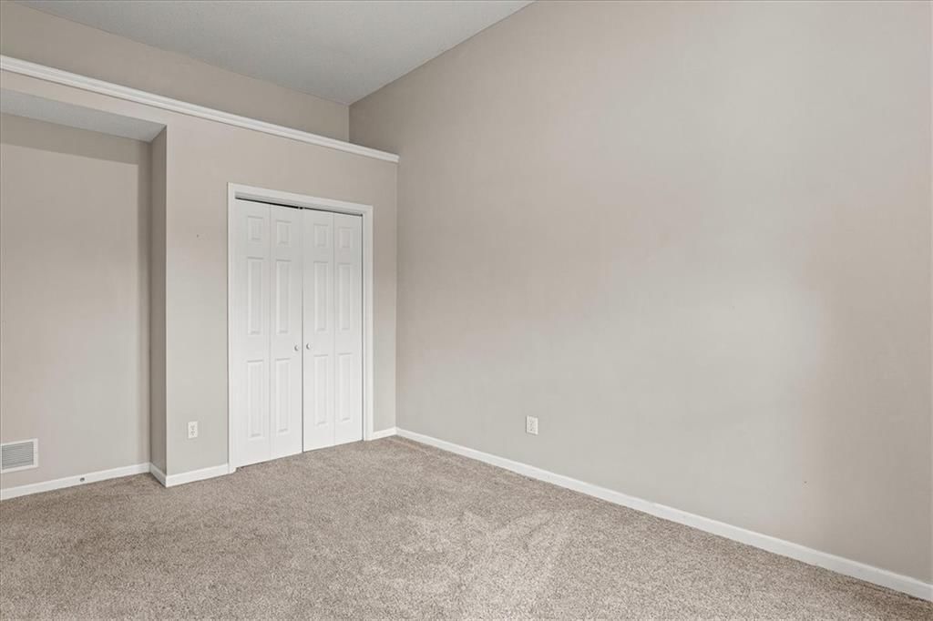 15826 Maple Street — photo 23
