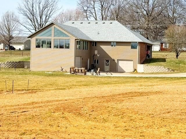 1516 Nebraska Street — photo 3
