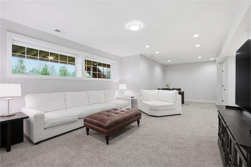 10707 W 142nd Terrace — photo 32