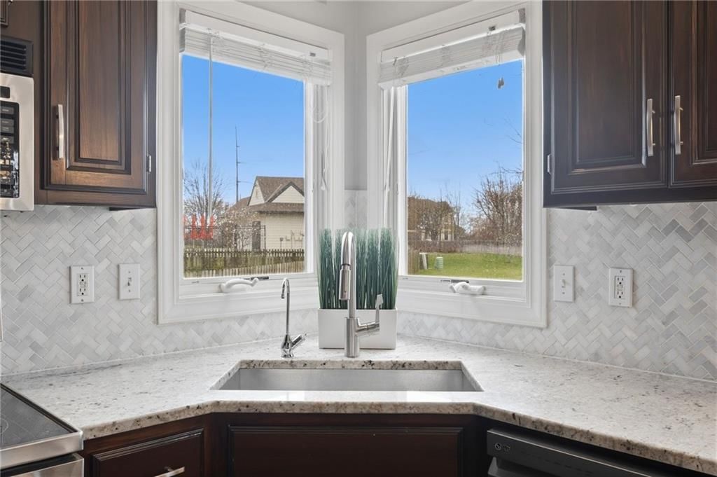 13843 W 154th Terrace — photo 8