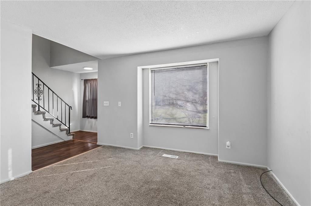 13907 Falkirk Circle — photo 2