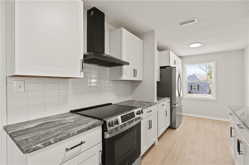 7652 High Drive — photo 9