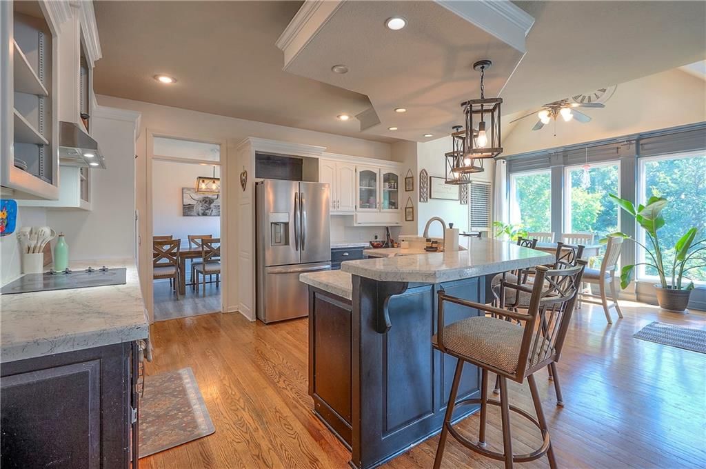 9217 N Lydia Avenue — photo 16