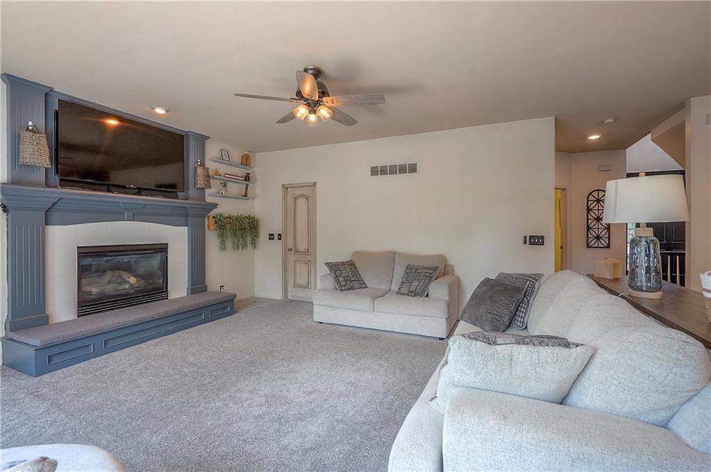 9217 N Lydia Avenue — photo 23
