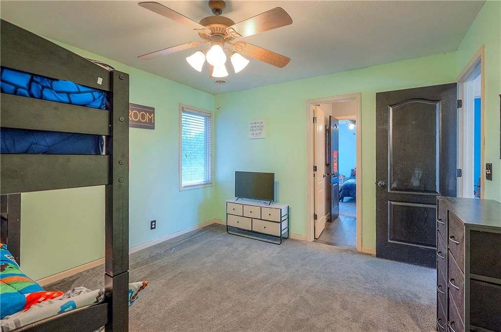 9217 N Lydia Avenue — photo 31