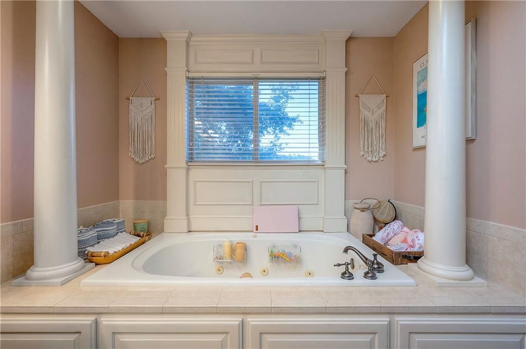 9217 N Lydia Avenue — photo 38