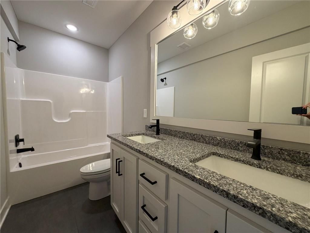 4516 SW Berkshire Drive — photo 20