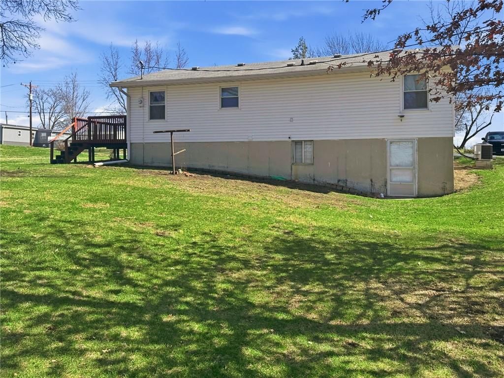 624 Samuel Street — photo 2