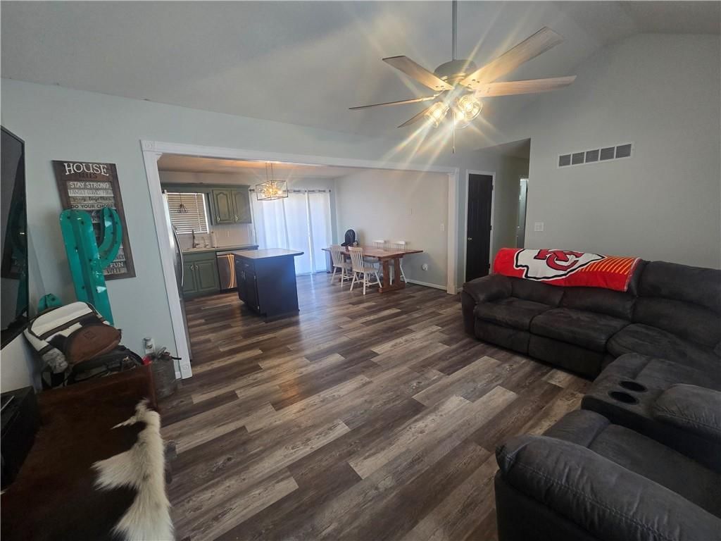 712 Maple Street — photo 5