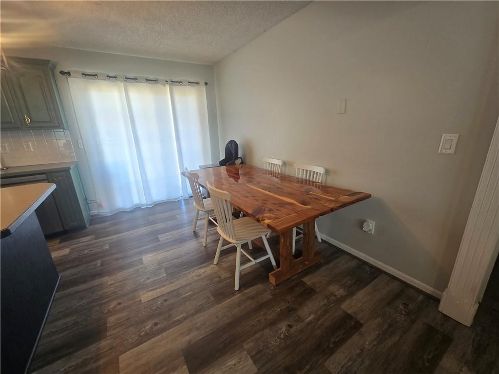 712 Maple Street — photo 15