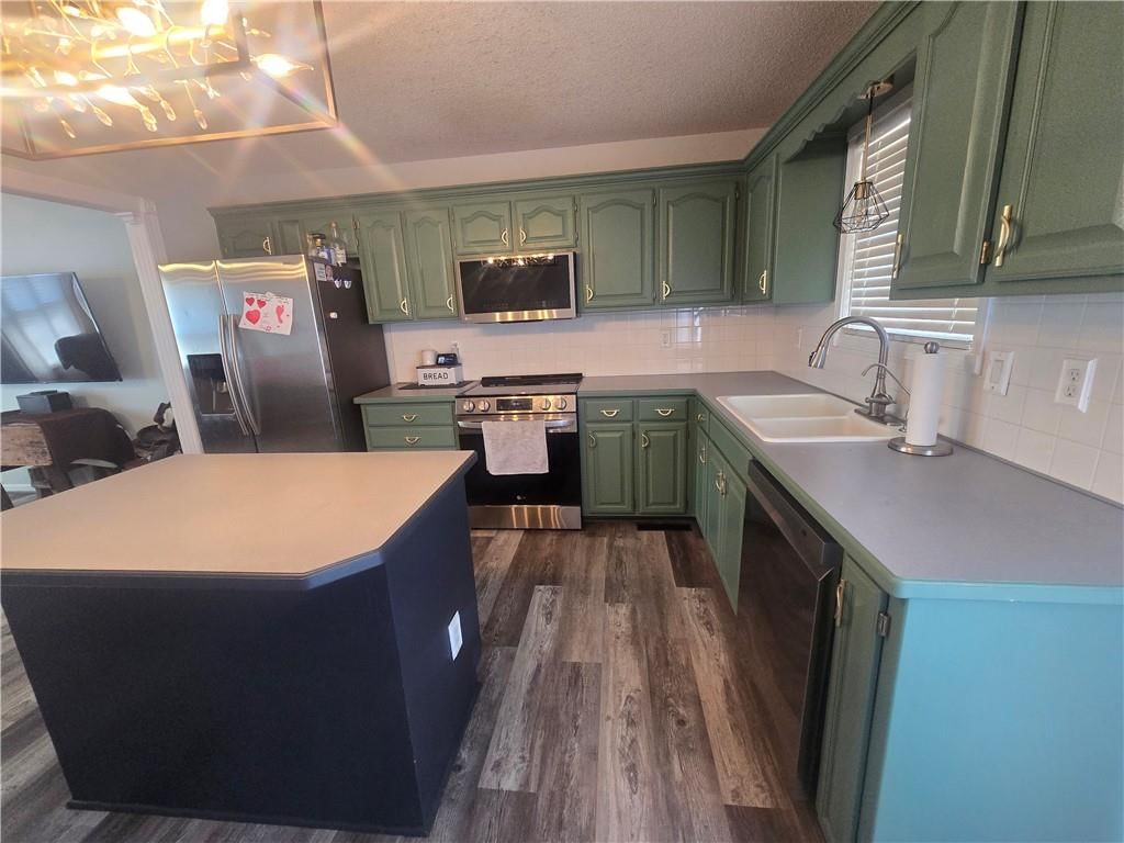 712 Maple Street — photo 20