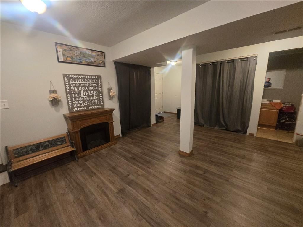 712 Maple Street — photo 40