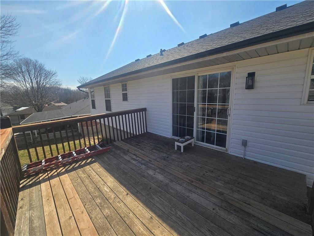 712 Maple Street — photo 44
