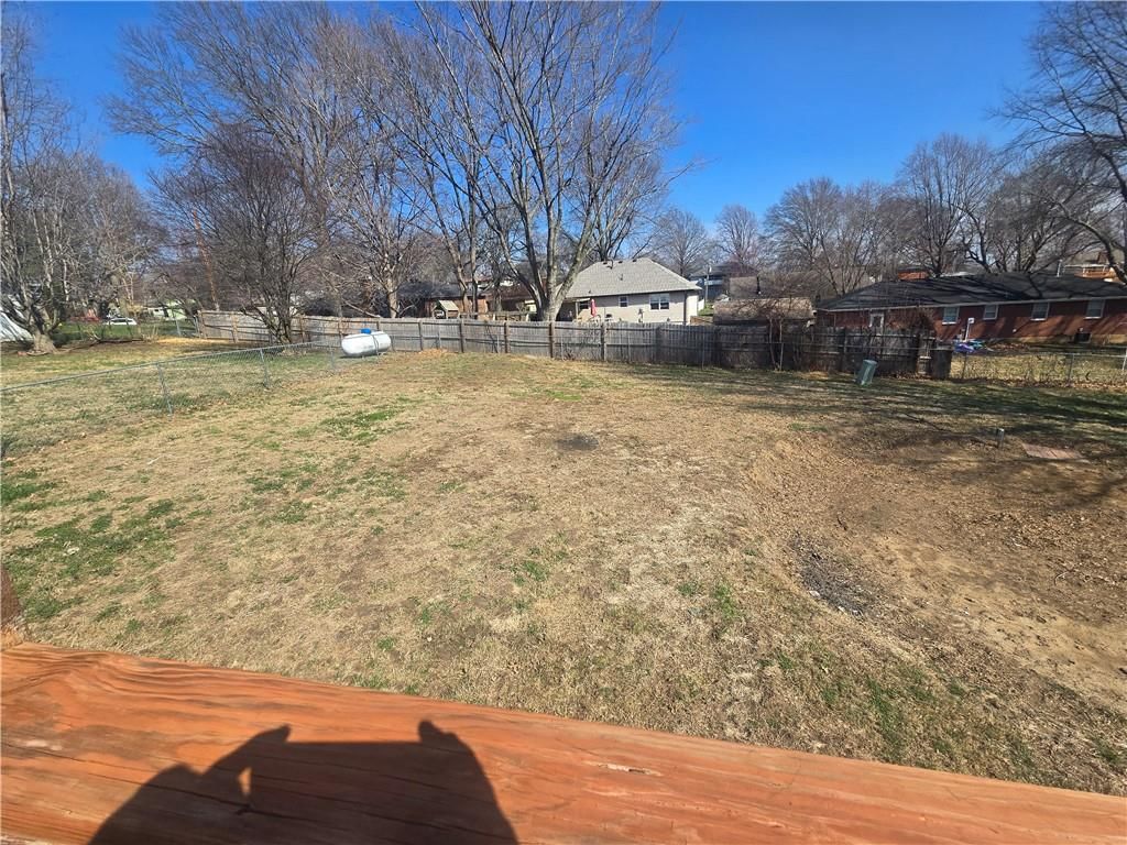 712 Maple Street — photo 46