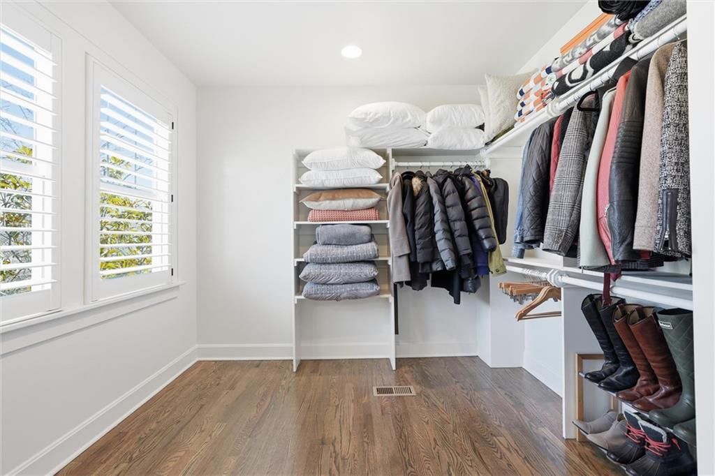 103 W 67th Terrace — photo 31