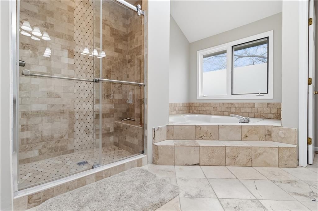 10585 W 157TH Terrace — photo 29