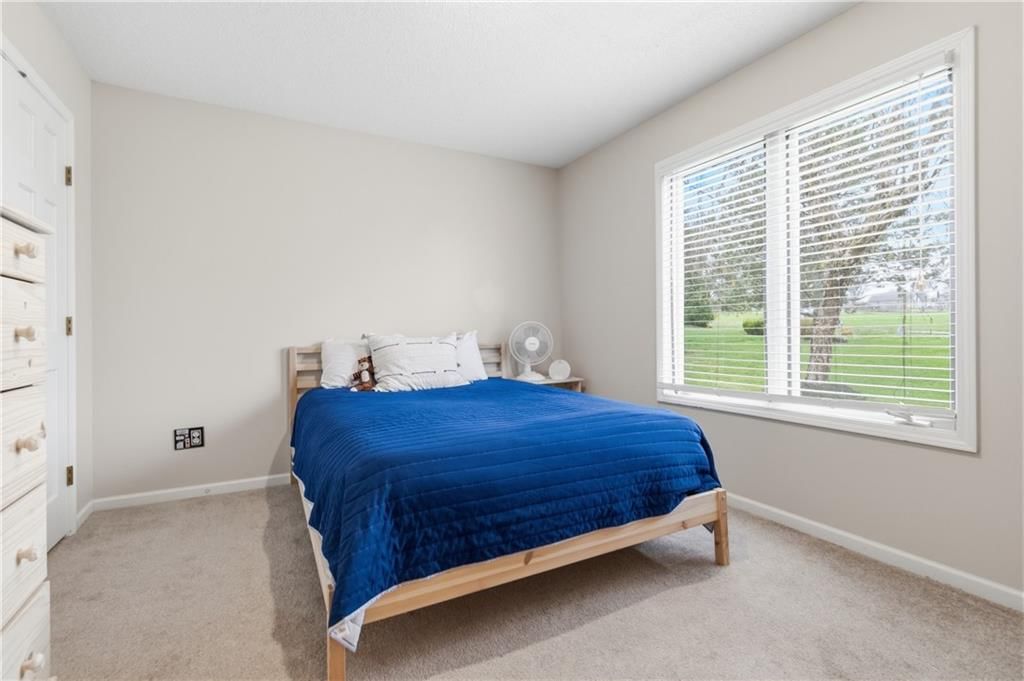 10585 W 157TH Terrace — photo 37