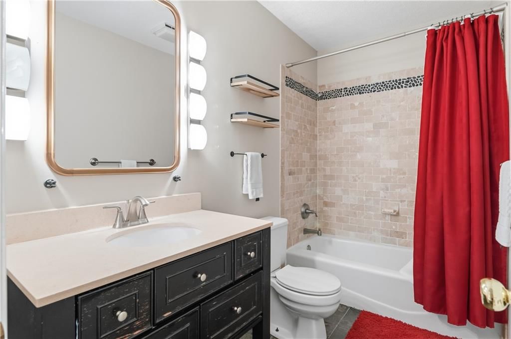 10585 W 157TH Terrace — photo 39