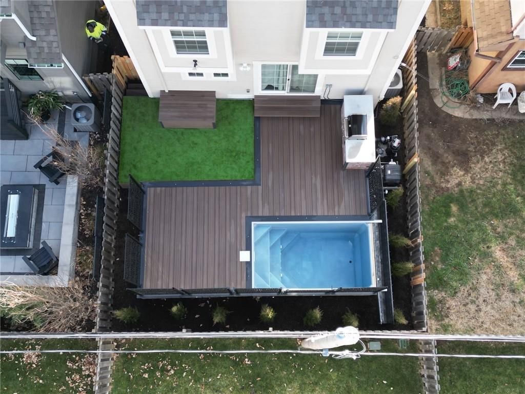 716 W 45th Street — photo 40