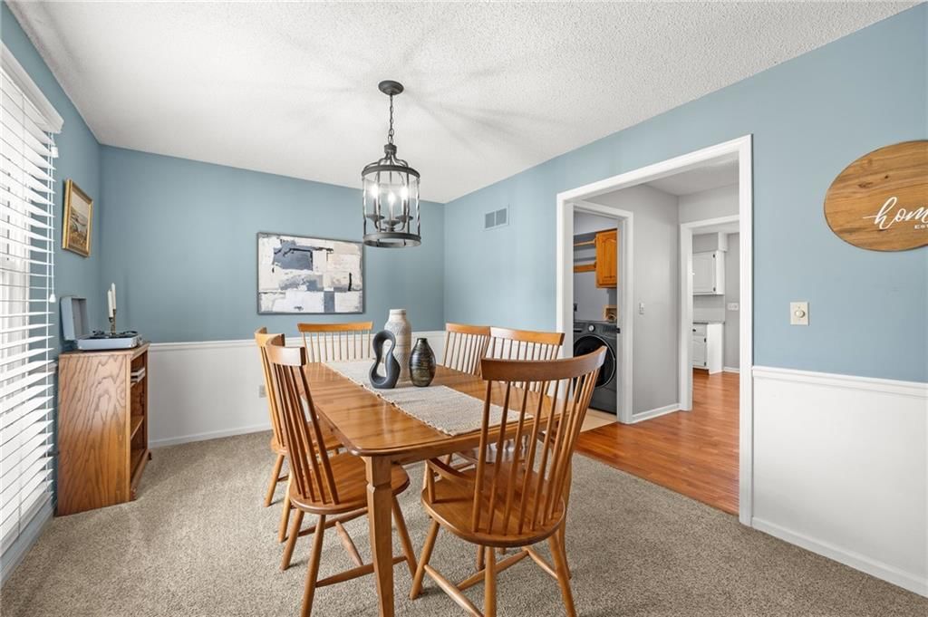 11943 S Hallet Street — photo 2