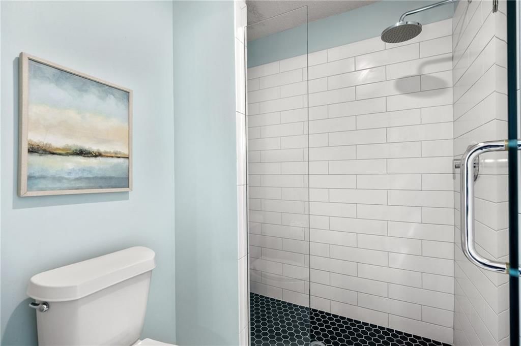 11943 S Hallet Street — photo 12
