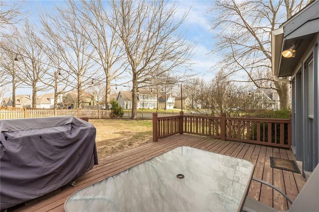 11943 S Hallet Street — photo 18