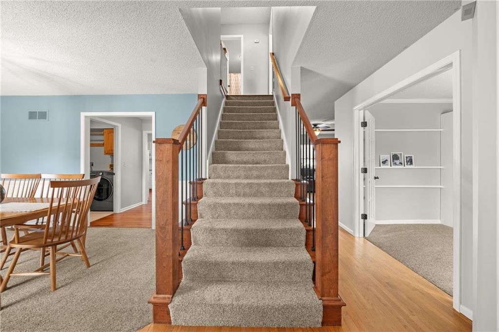 11943 S Hallet Street — photo 22